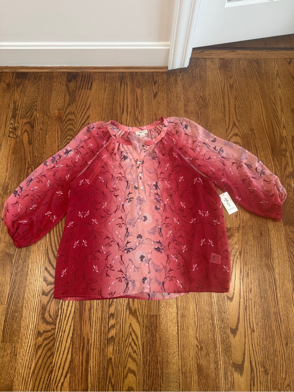 Style & Co Flowy Pink Red Floral Sheer Button Front V-Neck Blouse Size L